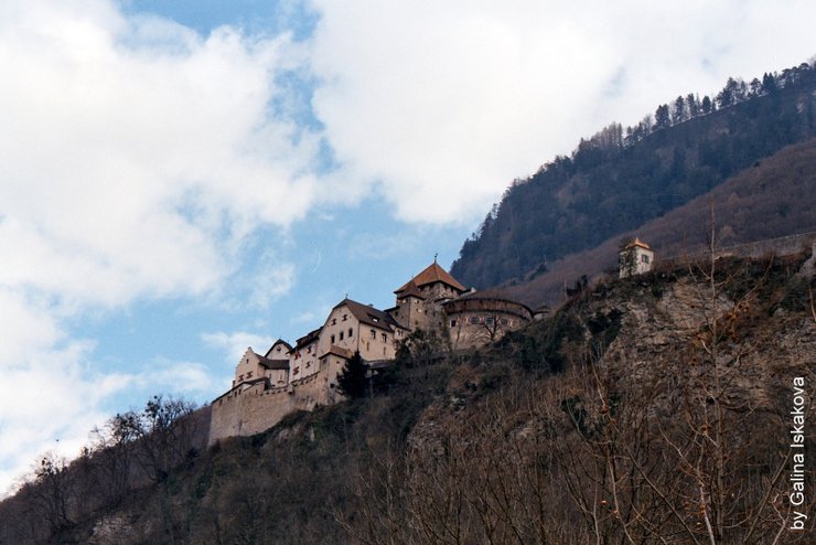 Вадуцкий замок. Фото с сайта www.tonkosti.ru
