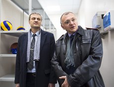 Олег Причко (слева), генеральный директор ОАО «Иркутскэнерго»