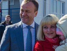 Сергей Владимирович охотно улыбался в камеру.