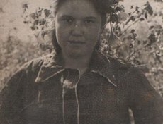 Елена Дмитриевна Поротова (Гаврилова), ветеран тыла, с 13 лет работала на Иркутском авиационном заводе. Фото предоставила Катерина Белых.
