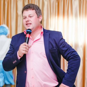 Кирилл Комаров