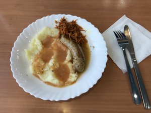 Сиропова начала рейд по заведениям Солнечного.