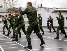 Показательное выступление в исполнении старших кадетов