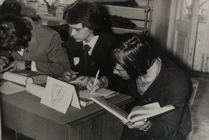 Студенты-археологи