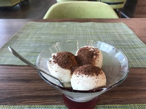 Резиновая курогрудь и промокшая рыба не порадовали обозревателя.