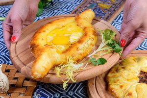 Хачапури по-аджарски/ «Два барашка»