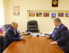 Встреча Сергея Сокола с мэром города Саянска Олегом Боровским