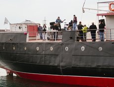 На ледоколе «Ангара» зрителей ждал настоящий рок-концерт.