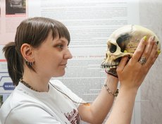 Квест «Загадки каменного века» по археологической экспозиции отдела «Окно в Азию».