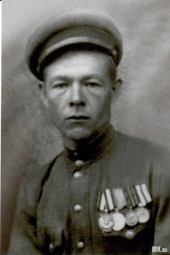 Копылов Георгий Романович (1919 г.), в РККА с 1942 года, на фронте с 1943г. Воевал на 1-м Белорусском фронте в составе 86 Тяжелой гаубичной артиллерийской краснознаменной бригады, разведчиком, старшим разведчиком, вычислителем топографической службы.
