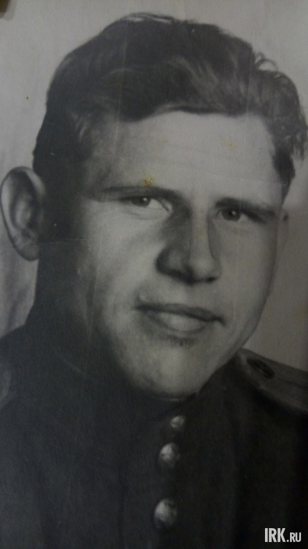 Сталинградский фронт (1942-01.06.1942). Участвовал в войне с Японией. Имеет Медаль Жукова, «За отвагу», две звезды Великой Отечественной войны, Орден Красной Звезды. Фото Надежды Яковлевой