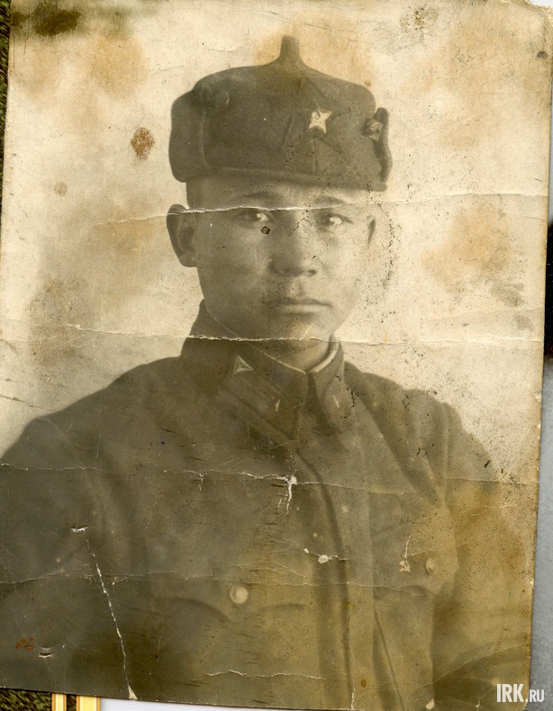 Шубин Артем Алексеевич, 5.11.1919 года рождения. Был призван в ряды Красной Армии в сентябре 1939 года Тункинским РВК Бурят-Монгольской ССР. Фото Ирины