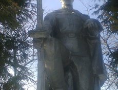 Зайцев Николай Петрович родился примерно в 1925 - 1926 годах в Советском районе Курской области. В начале войны семью эвакуировали в Восточную Сибирь в Читинскую обл. Призван в 1943 г. Был в составе 881 стрелкового полка 158 лиозненской стрелковой дивизии