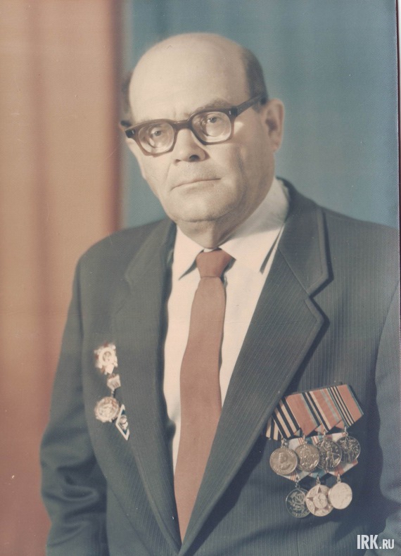 Гараган Иван Артемьевич (1927-1993). Воевал в составе  117 стрелковой дивизии. После окончания войны проживал с семьей в Иркутске, куда прибыл по распределению. Работал в Иркутской гидрометслужбе. Фото Надежды Бобровой