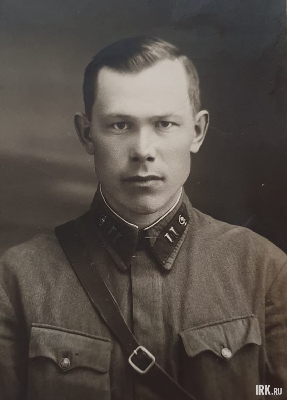 Шагаев Алексей Иванович (1910-1942). В Красной Армии с 1935 года, Военветврач 2 ранга, Дивизионный ветврач 49 кавалерийской дивизии.Пропал без вести в феврале 1942 года под Харьковом, попав в окружение фашистов. Фото прислала Юлия Заграйская