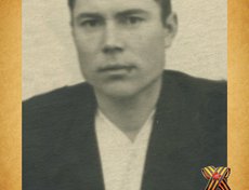 Погодаев Николай Васильевич (1924-2006). Сержант, санинструктор 80 мсп. Уволен в запас в 1945. Награжден орденом Отечественной войны II степени, «За победу над Японией».