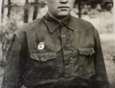 Грачев Константин Михайлович. Родился в селе Артуха Черемховского района в 1908 году, погиб в 1942 году под Смоленском. Фото прислала Наталья Бавыкина