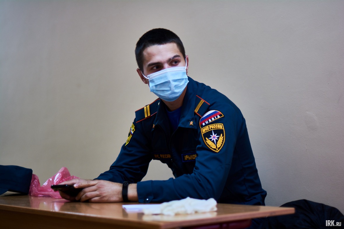 На всех участках дежурили сотрудники правоохранительных органов.