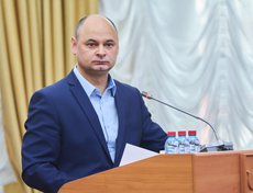 руководитель аппарата Думы Иркутска Максим Абрамов