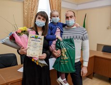 Семья Карбовских из Молодежного завоевали третье место в номинации «Молодая семья»