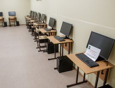 В компьютерном классе будут проходить занятия по робототехнике и компьютерной графике