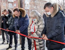 В открытии принял участие губернатор Иркутской области Игорь Кобзев, мэр Иркутского района Леонид Фролов и глава Молодежного Александр Степанов