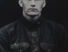 Нечаев Никифор Иванович 10.03.1906 г. - 29.07.1974 г .  Воевал в Сталинграде 1942 1943 г.г. ,321-я стрелковая дивизия , гв. красноармеец, награжден медалью «За оборону Сталинграда» .  Был серьезно ранен , контужен