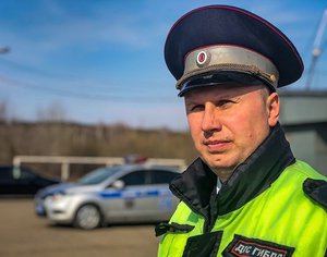 В Иркутске полицейский доставил в больницу мужчину, истекающего кровью