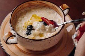 Кофейни, рестораны, бар и пиццерия.