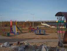 В деревне Позднякова открыта общественная территория «Медвежий ключ», на которой облагородили место забора питьевой воды, провели работы по устройству ограждения и озеленения.