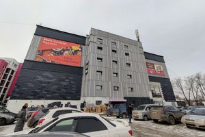 IRK.ru посетил площадку и попробовал блюда разных кухонь.