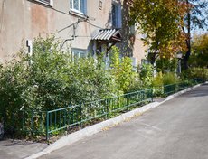 Ленинский округ. Иркутск-2, ул. Просвещения, 23, 25
