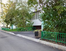 Октябрьский округ. Микрорайон Солнечный, проспект Маршала Жукова, 68
