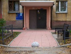 Свердловский округ. Двор по адресу: ул. Лермонтова, 261 Б