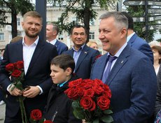 Открытие памятника авиаконструкторам Милю и Камову