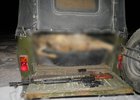 Автомобиль охотников с тушей косули и оружием. Фото пресс-службы ГУ МВД России по Иркутской области