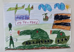 Лев Камович Айвазян, 6 лет