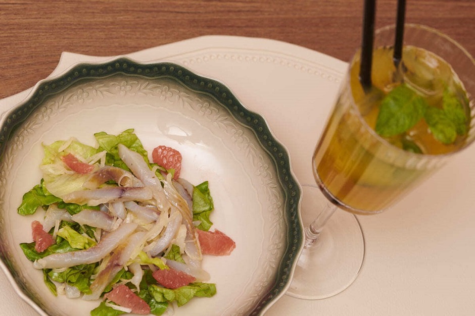 Блюдо. Фото с сайта https://usadba-egorova.ru/