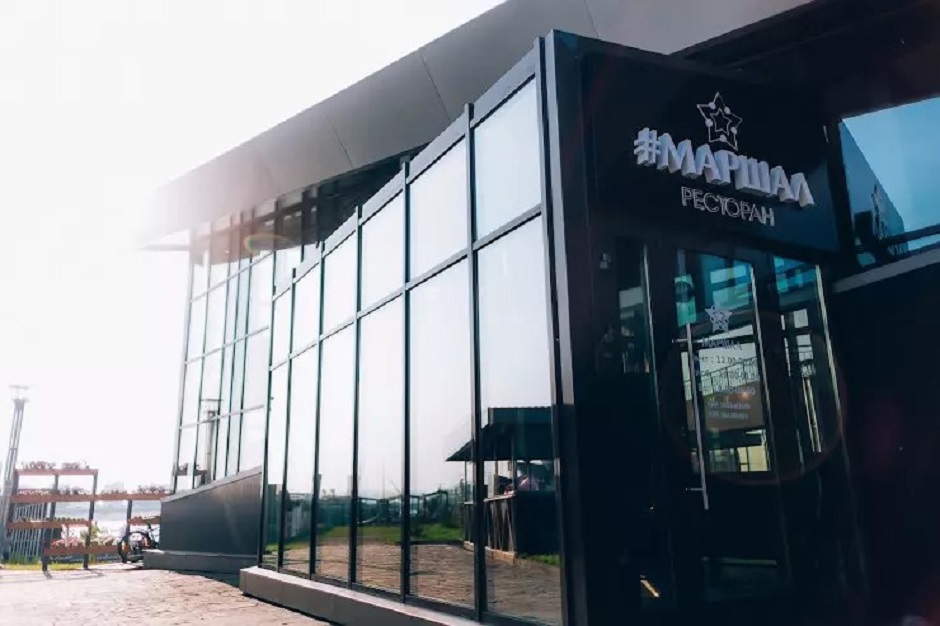Ресторан. Фото с сайта https://www.marshalrest.ru/