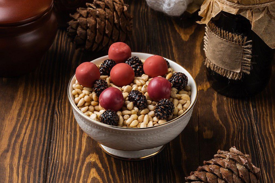 Блюдо. Фото с сайта https://rodinagrandhotel.ru/restaurant/