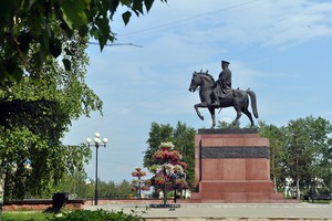 Памятник маршалу Жукову в Солнечном. Фото из архива IRK.ru
