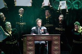 Евгений Алешин становился номинантом престижной театральной премии. Фото представлено пресс-службой Иркутского областного музыкального театра им. Загурского