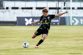 Футболист. Фото Евгении Айвазовой из группы ФК «Иркутск» «ВКонтакте»