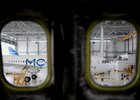 Иллюминаторы самолета МС-21. Фото из соцсетей ПАО «ОАК»