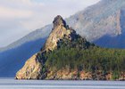 Мыс Большой Колокольный, Прибайкальский нацпарк. Фото Олега Берлова