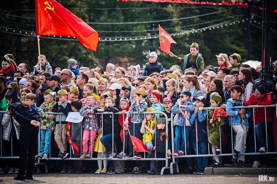 Иркутяне на Параде Победы. Фото: Маргарита Романова, IRK.ru Иркутяне на Параде Победы. Фото: Маргарита Романова, IRK.ru