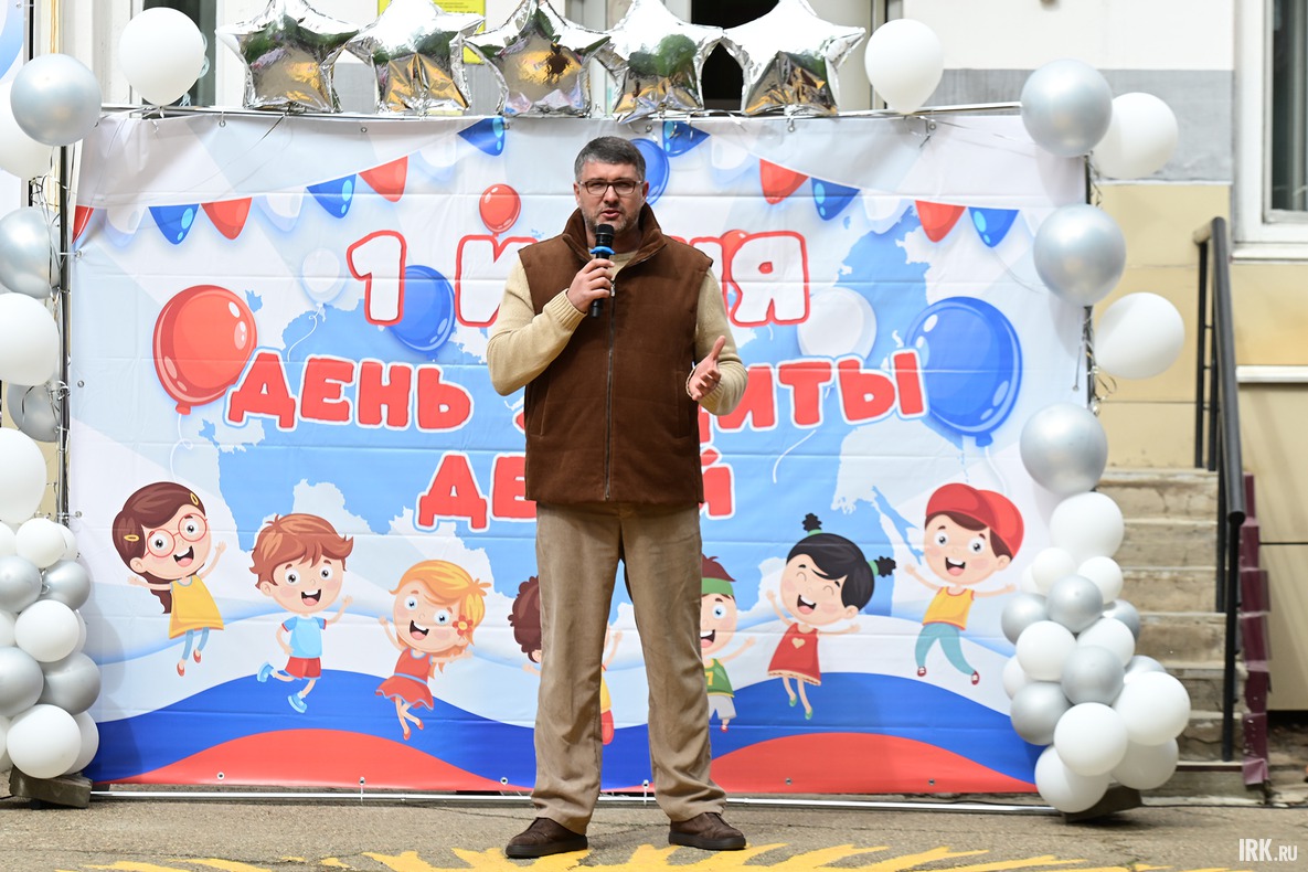Иван Брилка, депутат думы Иркутска: «Сегодняшние дошколята – это те, кто завтра будут определять судьбу России, преумножать ее славу и хранить традиции».