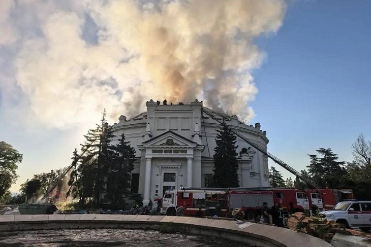 Последствия атаки. Фото из телеграм-канала губернатора Севастополя Михаила Развожаева
