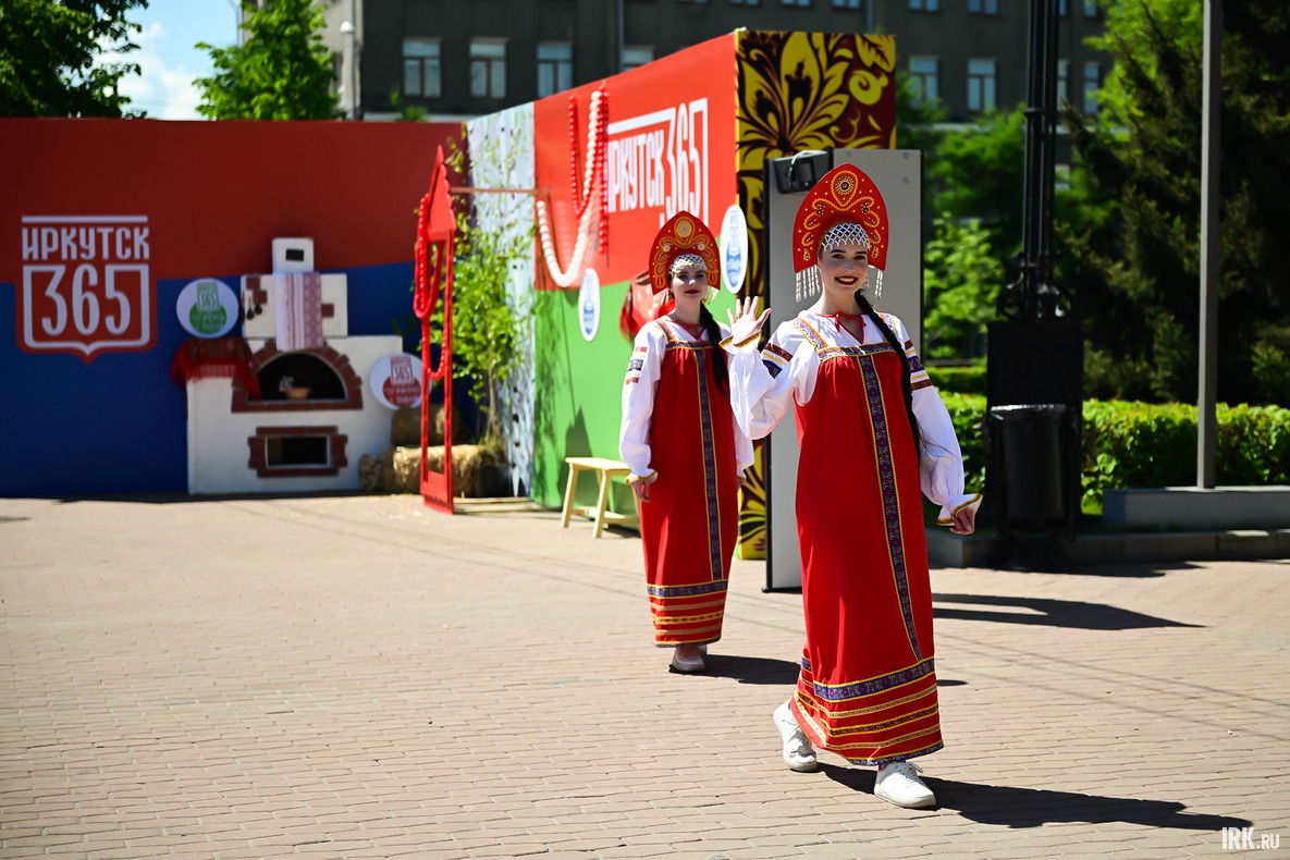 В сквере Кирова прошёл Фестиваль национальных культур.