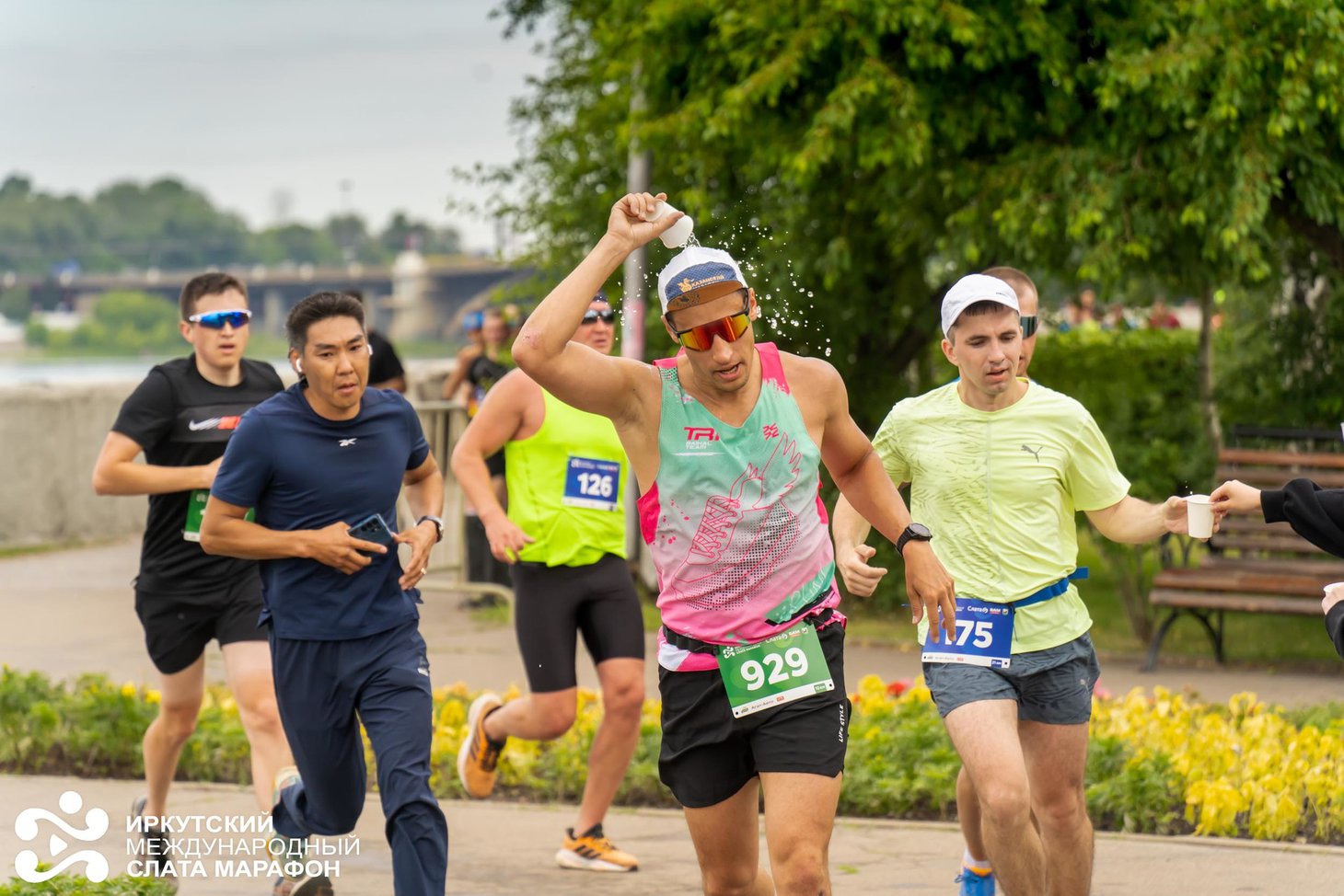 Участники марафона в Иркутске. Фото с сайта alpmarathon.ru Участники марафона в Иркутске. Фото с сайта alpmarathon.ru